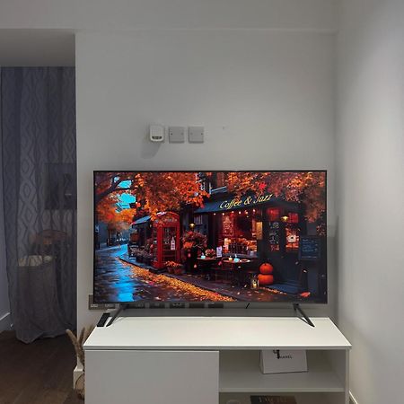 Mayfair 2 Beds Flat Near Bond Street, Opposite Selfridges On Oxford Street 伦敦 外观 照片