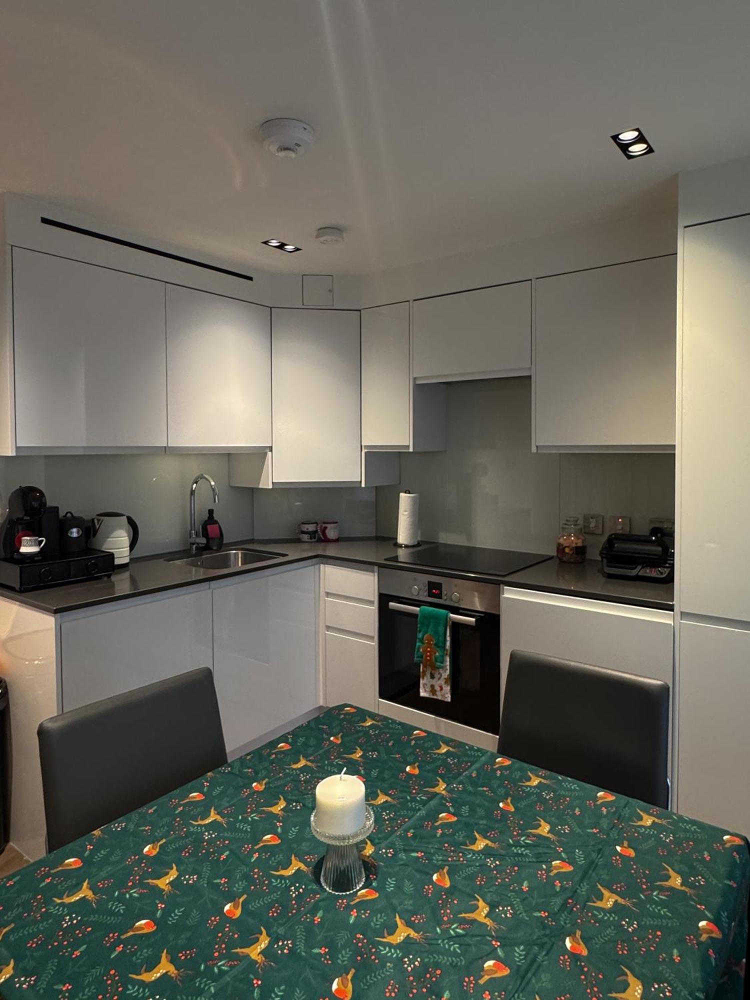 Mayfair 2 Beds Flat Near Bond Street, Opposite Selfridges On Oxford Street 伦敦 外观 照片